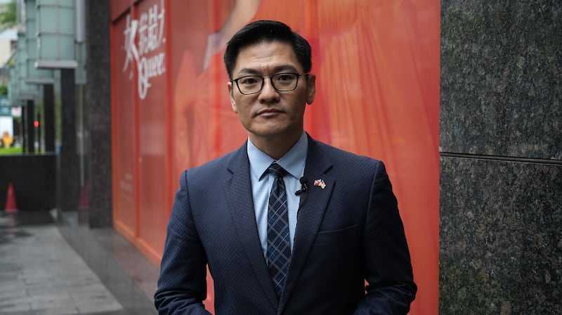 美国萨姆休斯顿州立大学政治学系副教授翁履中指出,特朗普的务实主义可能使他不会延续结盟政策。(记者 陈建宏摄/RFA)